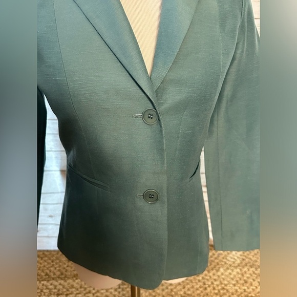 Talbots linen single-breasted blazer - Picture 3 of 10